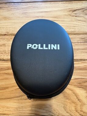 Pollini Black Oval Travel Case with Bluetooth headset NIP